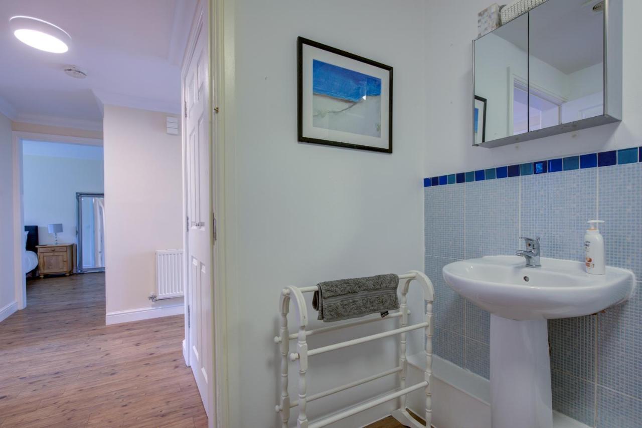 Ingledale Apartment, Ingleton, Yorkshire Dales National Park, Famous Three Peaks, Near The Lake District, Pets Are Welcome Ingleton  Exterior photo